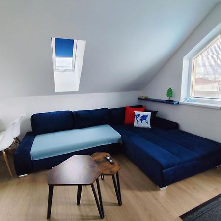 Ahoy Relax Apartmany Nesvady Esterno foto
